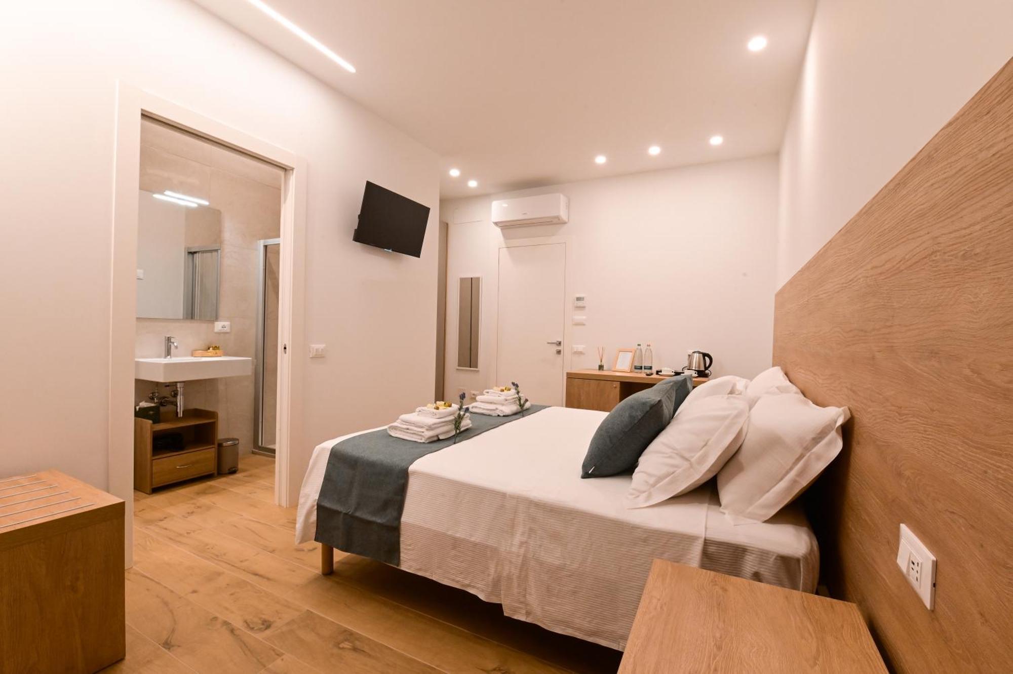 Villa Lucilla - B&B Rooms And Pool Potenza Picena Extérieur photo