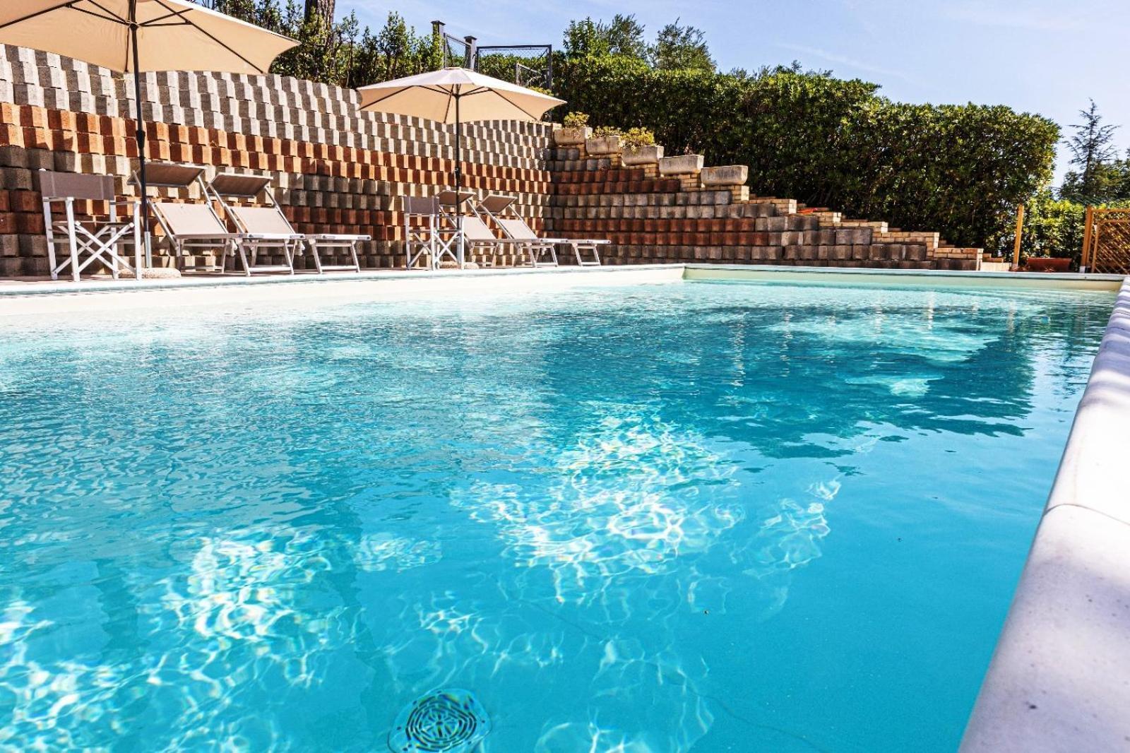 Villa Lucilla - B&B Rooms And Pool Potenza Picena Extérieur photo