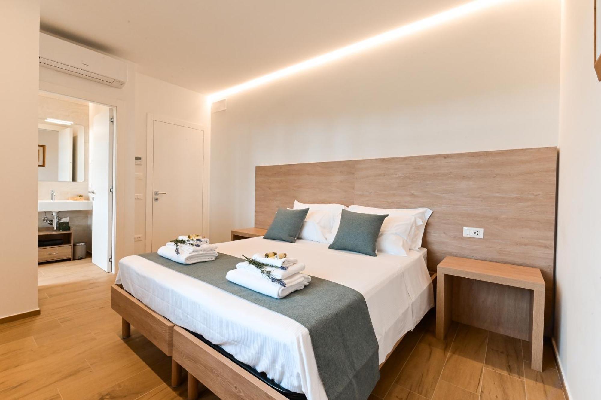 Villa Lucilla - B&B Rooms And Pool Potenza Picena Extérieur photo
