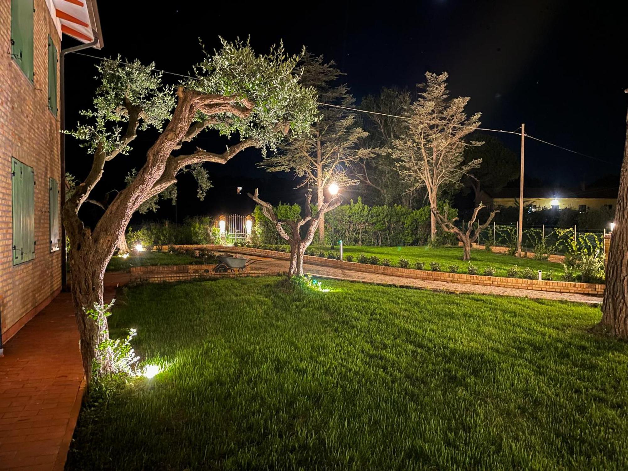 Villa Lucilla - B&B Rooms And Pool Potenza Picena Extérieur photo